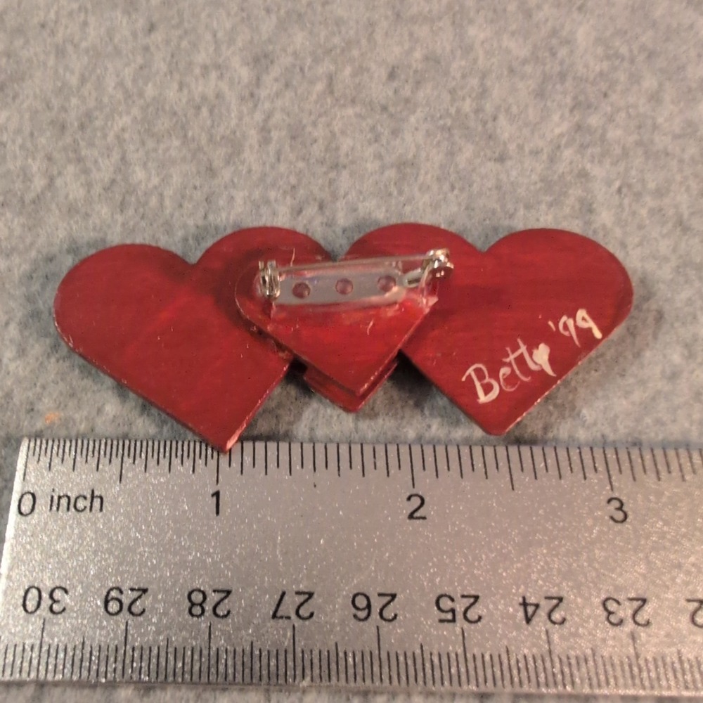 Handmade Triple Heart Brooch Pin Red Cream Valentine Rustic Folk Art - Picture 3 of 3